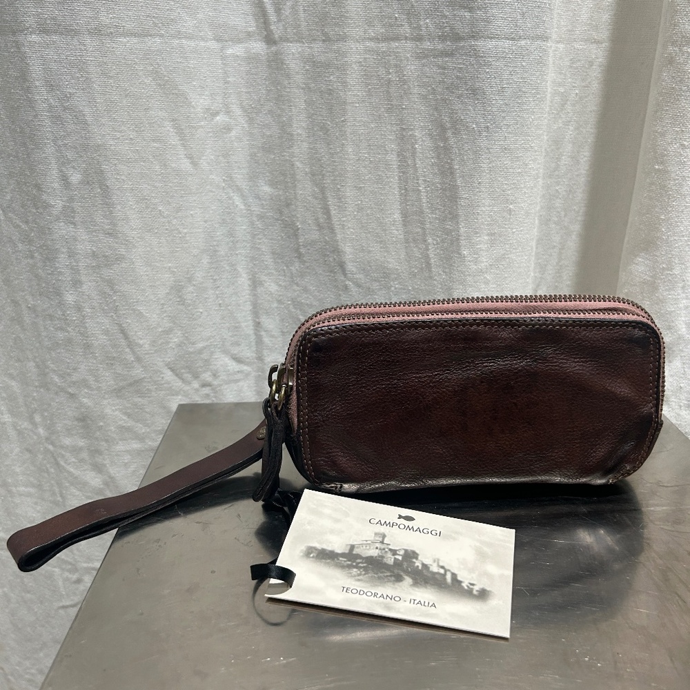 Campomaggi Leather Clutch in Moro